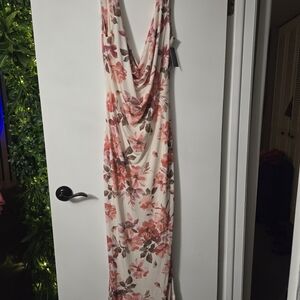 Floral Sleeveless Maxi Dress